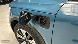 Volvo XC40 Recharge Plus, T4 plug-in hybrid, Eléctrico/Gasolina, Bright - Miniatura 20