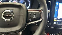 Volvo XC40 Recharge Plus, T4 plug-in hybrid, Eléctrico/Gasolina, Bright - Miniatura 41