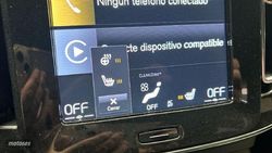 Volvo XC40 Recharge Plus, T4 plug-in hybrid, Eléctrico/Gasolina, Bright - Miniatura 50
