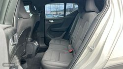Volvo XC40 Recharge Core, Single Motor Extended Range, Eléctrico - Miniatura 10