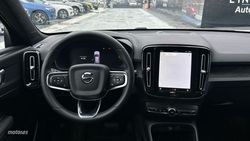 Volvo XC40 Recharge Core, Single Motor Extended Range, Eléctrico - Miniatura 12
