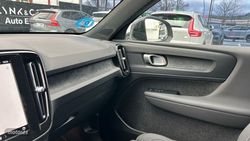 Volvo XC40 Recharge Core, Single Motor Extended Range, Eléctrico - Miniatura 45