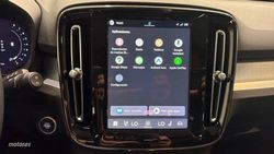 Volvo XC40 Plus, B4 Mild hybrid, Gasolina, Dark - Miniatura 14