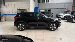 Volvo XC40 Plus, B4 Mild hybrid, Gasolina, Dark - Miniatura 32