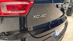Volvo XC40 Plus, B4 Mild hybrid, Gasolina, Dark - Miniatura 41