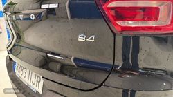 Volvo XC40 Plus, B4 Mild hybrid, Gasolina, Dark - Miniatura 43