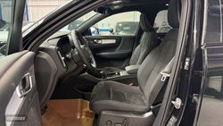 Volvo XC40 Plus, B4 Mild hybrid, Gasolina, Dark - Miniatura 49