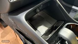 Volvo XC40 Plus, B4 Mild hybrid, Gasolina, Dark - Miniatura 52