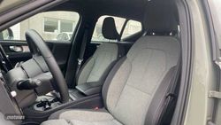 Volvo XC40 todoterreno 2.0 B3 CORE AUTO 5P - Miniatura 7