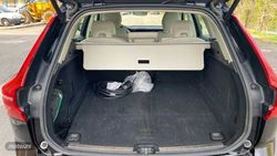 Volvo XC 60 2.0 T6 RECHARGE PLUS DARK AUTO 4WD 5P - Miniatura 14