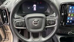 Volvo XC40 2.0 B3 CORE AUTO 5P - Miniatura 11
