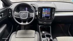 Volvo XC40 2.0 B3 CORE AUTO 5P - Miniatura 6