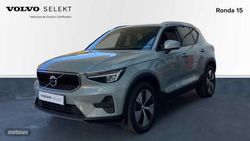 Volvo XC40 2.0 B3 MHEV CORE DCT 5P - Miniatura 1