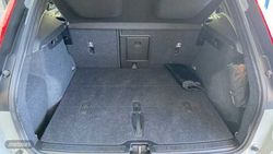 Volvo XC40 2.0 B3 MHEV CORE DCT 5P - Miniatura 10
