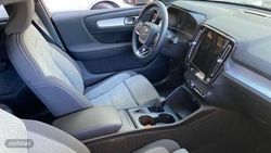 Volvo XC40 2.0 B3 MHEV CORE DCT 5P - Miniatura 7