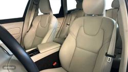 Volvo XC 60 XC60 Recharge Plus, T6 AWD Híbrido enchufable, Eléctrico/Gasolina, Bright - Miniatura 10