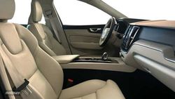 Volvo XC 60 XC60 Recharge Plus, T6 AWD Híbrido enchufable, Eléctrico/Gasolina, Bright - Miniatura 9