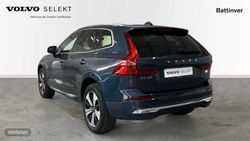 Volvo XC 60 XC60 Recharge Plus, T6 AWD Híbrido enchufable, Eléctrico/Gasolina, Bright - Miniatura 2