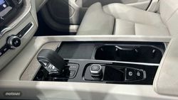 Volvo XC 60 XC60 Core, B4 Mild Hybrid, Gasolina - Miniatura 18