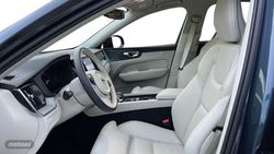 Volvo XC 60 XC60 Recharge Plus, T6 AWD Híbrido enchufable, Eléctrico/Gasolina, Dark - Miniatura 9
