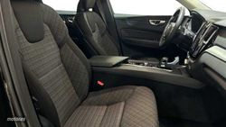 Volvo XC 60 XC60 Recharge Core, T6 AWD Híbrido enchufable, Eléctrico/Gasolina, Bright - Miniatura 10