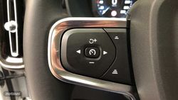 Volvo XC40 XC40 Momentum Pro, T2 automático - Miniatura 15