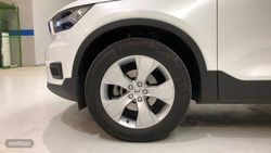 Volvo XC40 XC40 Momentum Pro, T2 automático - Miniatura 17