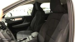 Volvo XC40 XC40 Momentum Pro, T2 automático - Miniatura 23
