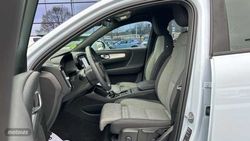 Volvo XC40 XC40 Core, T2 Automática Microhíbrido, Gasolina - Miniatura 9