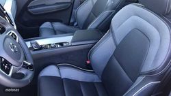 Volvo XC 60 2.0 B4 D R-DESIGN AUTO 197 5P - Miniatura 17