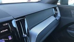 Volvo XC 60 2.0 B4 D R-DESIGN AUTO 197 5P - Miniatura 18