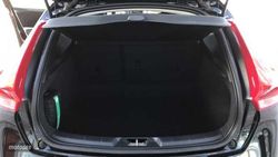 Volvo V 40 2.0 T3 MOMENTUM 152 5P - Miniatura 10