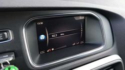 Volvo V 40 2.0 T3 MOMENTUM 152 5P - Miniatura 26