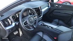 Volvo XC 60 2.0 B4 D R-DESIGN AUTO 197 5P - Miniatura 7