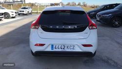Volvo V 40 2.0 D2 MOMENTUM AUTO 120 5P - Miniatura 20