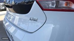 Volvo V 40 2.0 D2 MOMENTUM AUTO 120 5P - Miniatura 24