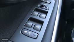 Volvo V 40 2.0 D2 MOMENTUM AUTO 120 5P - Miniatura 26
