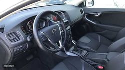 Volvo V 40 2.0 D2 MOMENTUM AUTO 120 5P - Miniatura 7