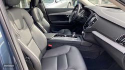 Volvo XC 90 2.0 B5 D MOMENTUM PRO AWD AUTO 235 5P 7 Plazas - Miniatura 10
