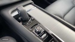 Volvo XC 90 2.0 B5 D MOMENTUM PRO AWD AUTO 235 5P 7 Plazas - Miniatura 14