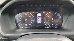 Volvo XC 90 2.0 B5 D MOMENTUM PRO AWD AUTO 235 5P 7 Plazas - Miniatura 16