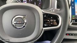 Volvo XC 90 2.0 B5 D MOMENTUM PRO AWD AUTO 235 5P 7 Plazas - Miniatura 17