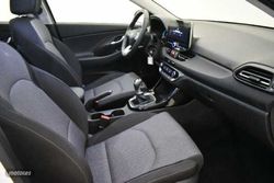 Hyundai i30 1.0 TGDI Klass 48V 100 - Miniatura 5