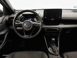 Toyota Yaris Yaris 120H 1.5 Style - Miniatura 10