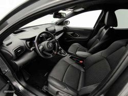 Toyota Yaris Yaris 120H 1.5 Style - Miniatura 14