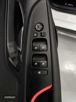 Hyundai i20 1.0 TGDI N Line 48V 100 - Miniatura 18