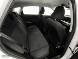 Hyundai Kona 1.6 GDI Maxx DT - Miniatura 15