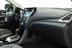 Hyundai Santa Fe 2.2 CRDi Style Auto 4x4 7S - Miniatura 23