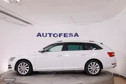 Skoda Superb COMBI 1.4 TSI PHEV IV AUTO STYLE 218CV 5P # IVA DEDUCIBLE,PARKTORNIC,NAVY - Miniatura 4