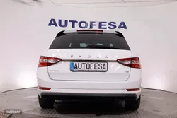 Skoda Superb COMBI 1.4 TSI PHEV IV AUTO STYLE 218CV 5P # IVA DEDUCIBLE,PARKTORNIC,NAVY - Miniatura 6